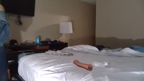 C.d slut4u online show from 24, 1, 2025