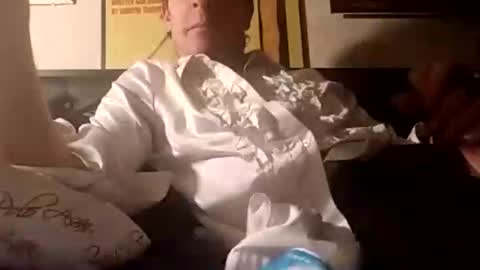 cd952721 online show from 1, 11, 2025