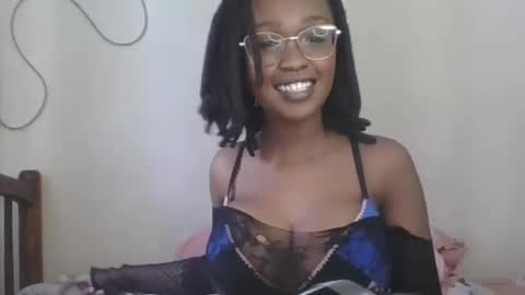 Snapshot of cece_spike chatting on 8, 8, 2026 Cece spike online show from 8, 8, 2026
