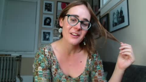 Cecily Saint Claire online show from 13, 12, 2024