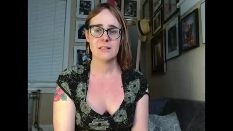 Cecily Saint Claire online show from 12, 3, 2025