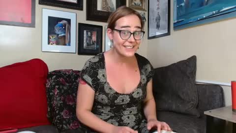 Cecily Saint Claire online show from 24, 9, 2025