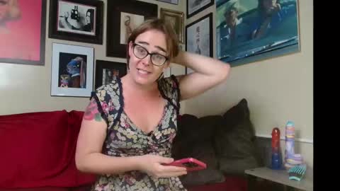 Cecily Saint Claire online show from 21, 10, 2025