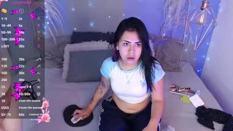 Celeste Silva online show from 9, 1, 2025