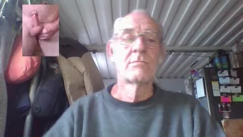 Chuck online show from 18, 10, 2025