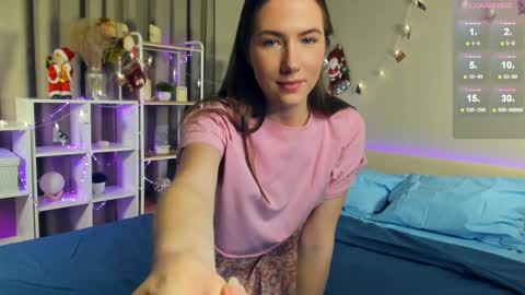 Josie Manesi online show from 10, 1, 2025