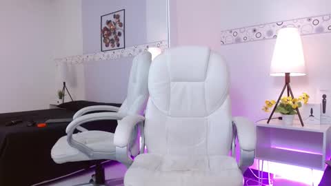 Snapshot of celesstegh chatting on 24, 9, 2025 Celesste online show from 24, 9, 2025