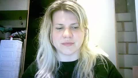 Snapshot of celeste_naughty_ chatting on 28, 5, 2026 celeste_naughty_ online show from 28, 5, 2026