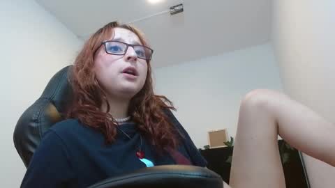 Snapshot of celesteayase chatting on 24, 12, 2024 celesteayase online show from 24, 12, 2024
