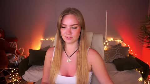 Snapshot of celestenoirr chatting on 3, 5, 2026 celestenoirr online show from 3, 5, 2026