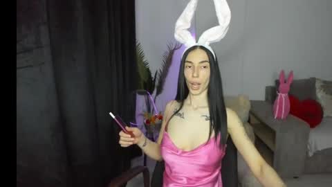 Snapshot of celine_roxelle chatting on 1, 4, 2026 Celine Roxelle online show from 1, 4, 2026