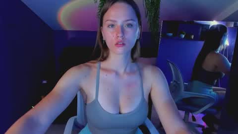 elin online show from 17, 9, 2025
