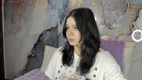 Hello guys my name is Sofi and Lizzie and  Vanessa online show from 23, 2, 2026