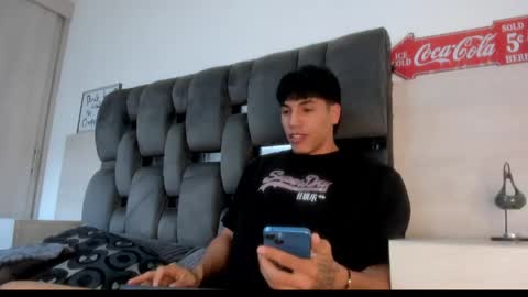 Snapshot of ceron_cb chatting on 9, 5, 2026 ceron cb online show from 9, 5, 2026