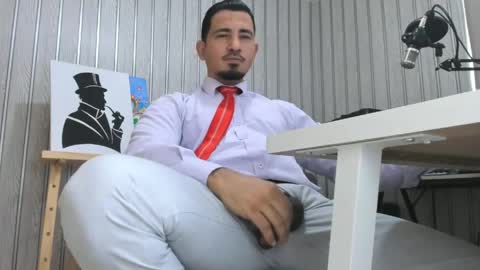 Snapshot of cesar_dant chatting on 4, 5, 2026 Cesar online show from 4, 5, 2026
