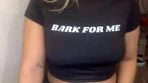 ch3rryinthedark online show from 10, 6, 2026