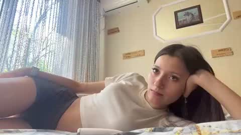 Luna online show from 3, 8, 2026