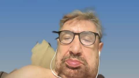 champsex305610 online show from 5, 3, 2025