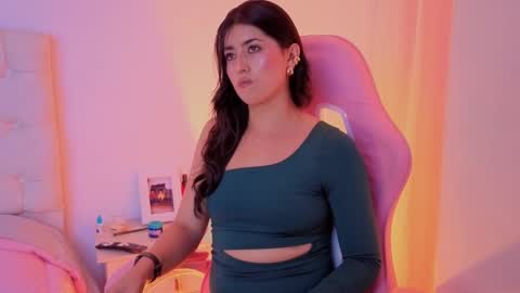 Chanell online show from 13, 10, 2025