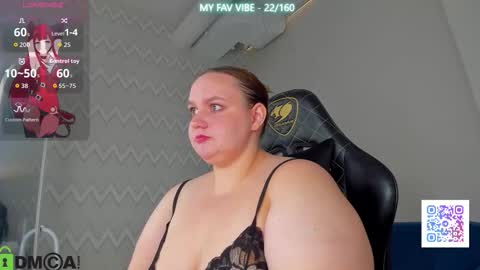 Snapshot of channaa_le chatting on 13, 10, 2025 channaa_le online show from 13, 10, 2025