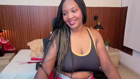 Snapshot of channel_brunette chatting on 22, 5, 2026 Chanel online show from 22, 5, 2026