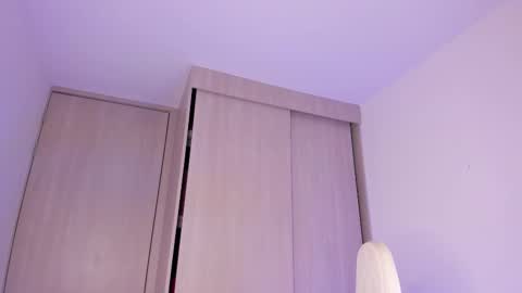  x online show from 27, 2, 2025