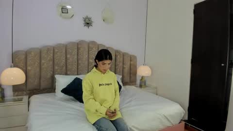 Snapshot of channel_sofia chatting on 9, 6, 2026 Channel Sofia online show from 9, 6, 2026