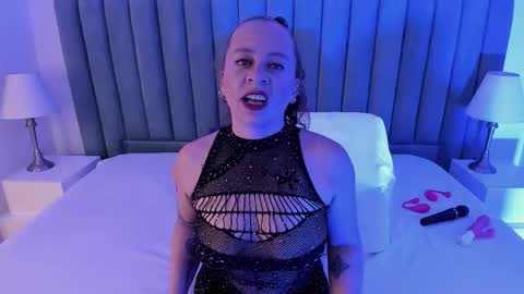 Channelfox  online show from 20, 9, 2025