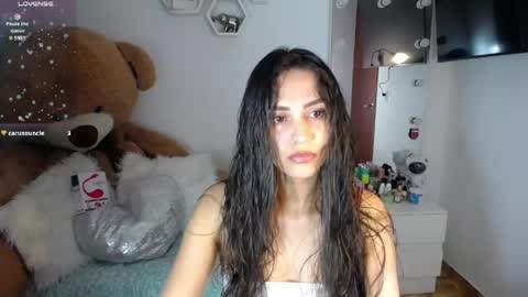 Isabella online show from 23, 4, 2026