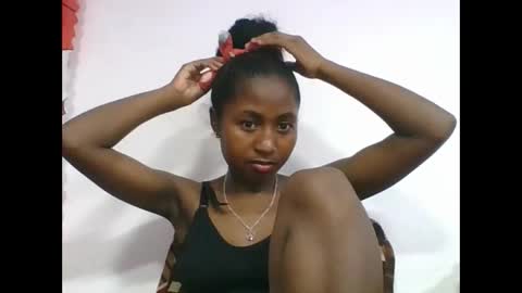 Snapshot of chantale483461 chatting on 4, 5, 2026 chantale483461 online show from 4, 5, 2026