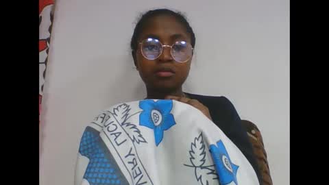 Snapshot of chantale483461 chatting on 16, 5, 2026 chantale483461 online show from 16, 5, 2026