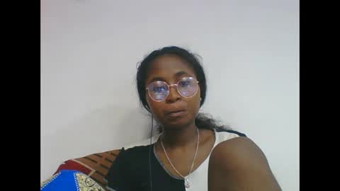 Snapshot of chantale483461 chatting on 18, 5, 2026 chantale483461 online show from 18, 5, 2026