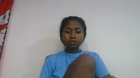 Snapshot of chantale483461 chatting on 24, 5, 2026 chantale483461 online show from 24, 5, 2026