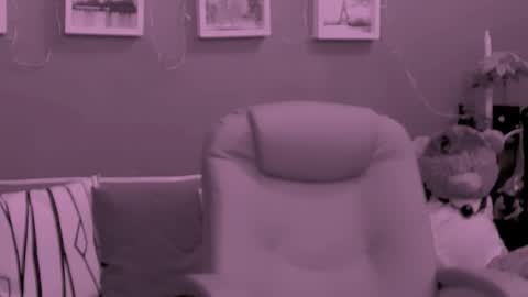 The Queen online show from 16, 2, 2026