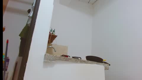 Snapshot of chantalsemenova2023 chatting on 14, 9, 2025 chantal sweety and horny latina for u online show from 14, 9, 2025