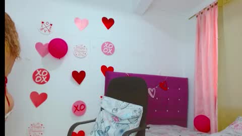 Snapshot of chantalsemenova2023 chatting on 21, 2, 2026 chantal sweety and horny latina for u online show from 21, 2, 2026