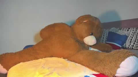 chantellebony online show from 5, 10, 2025