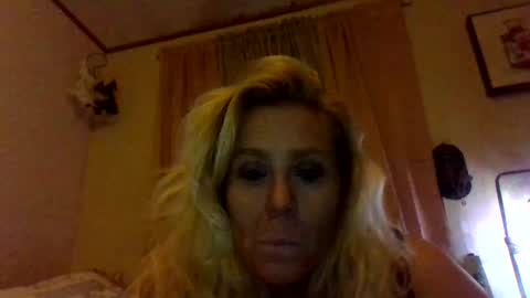 Snapshot of chaosangel33 chatting on 6, 3, 2025 Ms. Behaving online show from 6, 3, 2025