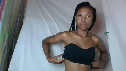 Snapshot of chariola0101 chatting on 25, 1, 2025 chariola0101 online show from 25, 1, 2025