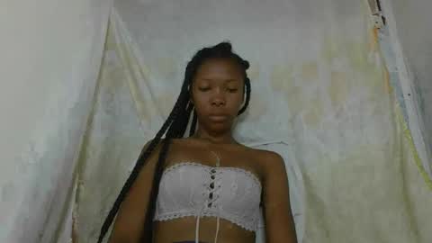 Snapshot of chariola0101 chatting on 26, 1, 2025 chariola0101 online show from 26, 1, 2025
