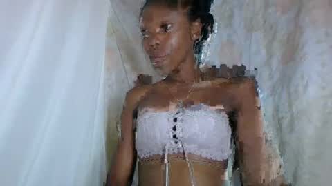Snapshot of chariola0101 chatting on 26, 1, 2025 chariola0101 online show from 26, 1, 2025