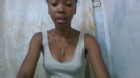 Snapshot of chariola0101 chatting on 9, 2, 2025 chariola0101 online show from 9, 2, 2025