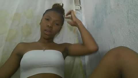 Snapshot of chariola0101 chatting on 10, 2, 2025 chariola0101 online show from 10, 2, 2025