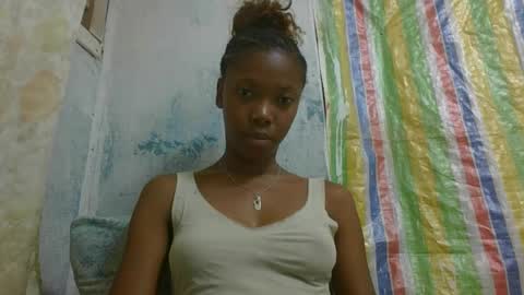 Snapshot of chariola0101 chatting on 11, 2, 2025 chariola0101 online show from 11, 2, 2025
