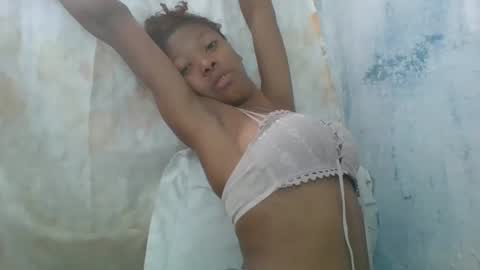 Snapshot of chariola0101 chatting on 14, 2, 2025 chariola0101 online show from 14, 2, 2025