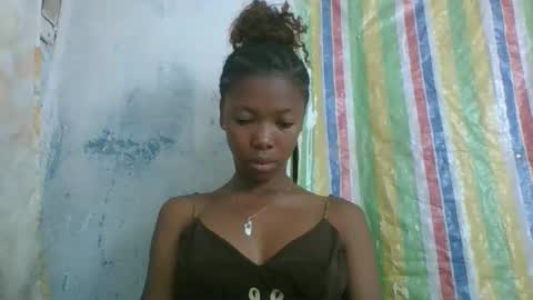 Snapshot of chariola0101 chatting on 14, 2, 2025 chariola0101 online show from 14, 2, 2025