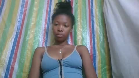 Snapshot of chariola0101 chatting on 16, 2, 2025 chariola0101 online show from 16, 2, 2025
