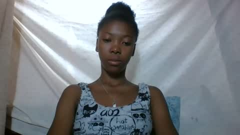 Snapshot of chariola0101 chatting on 23, 2, 2025 chariola0101 online show from 23, 2, 2025