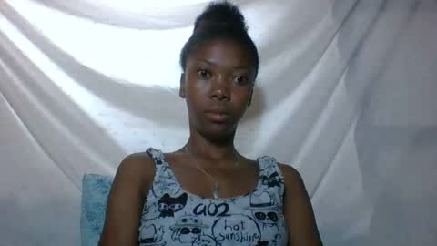 Snapshot of chariola0101 chatting on 23, 2, 2025 chariola0101 online show from 23, 2, 2025
