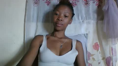 Snapshot of chariola0101 chatting on 9, 3, 2025 chariola0101 online show from 9, 3, 2025